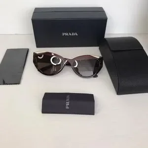 Authentic New Prada sunglasses model PR03WS, cherry and dark havana Prada PR 03WS Sunglasses | FREE Shipping - Go-Optic.com main image 2